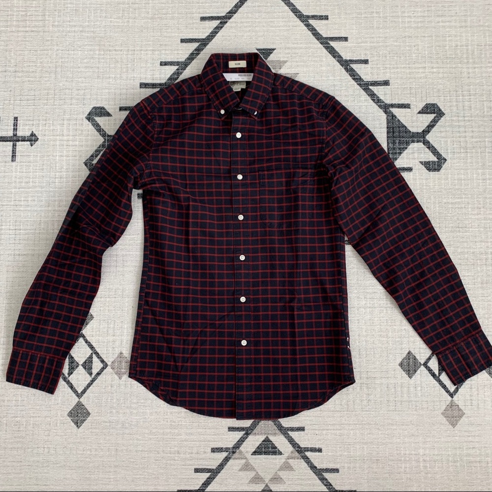 *NEW* J.Crew Slim Long Sleeved Button Up